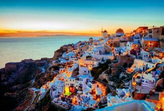 Greek tourism industry bounces back