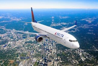 Unruly Delta passenger forced the pilots to make an emergency diversion