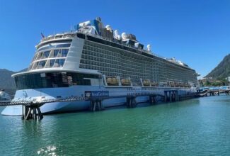 Royal Caribbean No Longer Requiring COVID Testing on Short Cruises