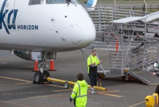 Alaska Airlines ground staff reach new pay deal and bumps up salaries