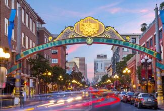 Exploring San Diego's gistoric gaslamp quarter