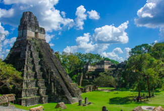 Discover the Mayan world in Mexico and Central America