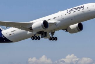 Lufthansa’s first Boeing 787 Dreamliner to finally arrive in Frankfurt