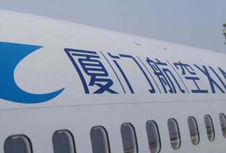 Boeing customer Xiamen Airlines picks Airbus, orders 40 A320neo aircraft