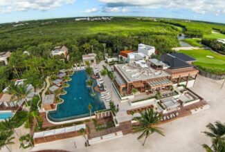 Fairmont Mayakoba Debuts New Beach Club, Maykana