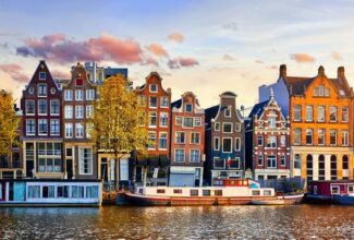 Netherlands lifts the last of Its COVID-19 travel restrictions