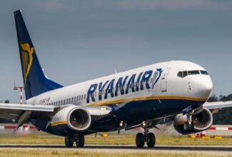 Ryanair has reported half year profits of €1.37bn