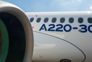 Airbus Rules Out Launch of Stretched A220-500 Jetliner at Paris Airshow