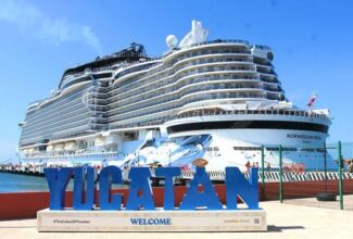 Norwegian Prima Cruise Ship Arrives in Yucatan for The First Time