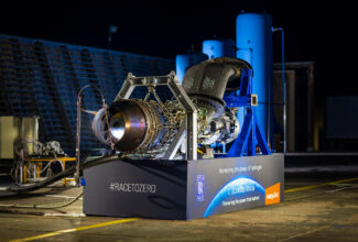 Rolls-Royce and easyJet set world first with successful hydrogen engine run