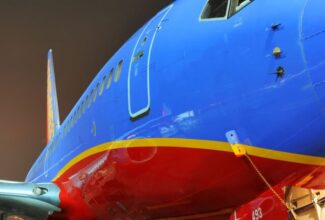 Southwest pilot dangles out of cockpit window to retrieve passenger's phone