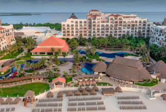 World-Class Service and Signature Cuisine at Fiesta Americana Condesa Cancun All-Inclusive