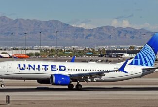 United 737 Clips a Delta A321 on Tarmac at Boston's Logan Airport