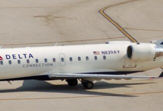 Endeavor CRJ-900 Flips Over on Landing at Toronto Pearson, No Fatalities Reported