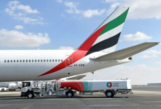 Emirates tests a GE90 engine with 100% Sustainable Aviation Fuel