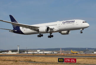 Lufthansa starts Boeing 787 service to Newark & Detroit