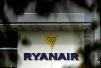 Ryanair to close its Brussels Airport base