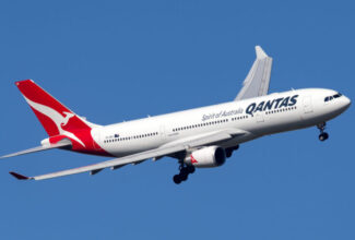 Qantas flight turned back due to incomplete paperwork