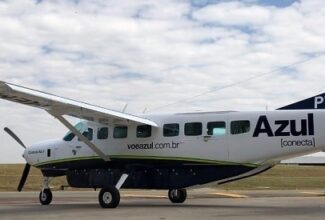 Video: Embraer EMB 110's Door Bursting Open During Passenger Flight Over Brazil