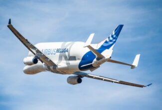 Airbus delivers and sells more aircraft than Boeing in February 2023