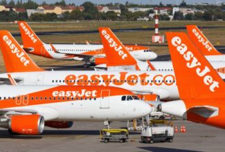 EasyJet executive says "Hydrogen is the future of short-haul flights"