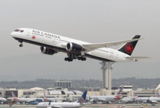 Air Canada Elevates the Airport Experience at its Maple Leaf Lounges