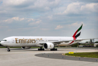 Emirates adds third daily flight to Tel Aviv