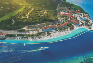 Sandals Royal Curaçao Offers Special Rates, 7th Night Free and Perks