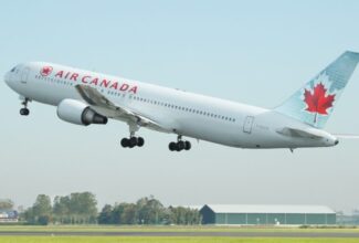 Temporary Grounding of Air Canada and Rouge Flights in the US