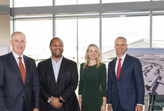 American Airlines and DFW Airport Sign Long-Term Partnership Deal