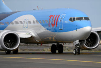 TUI Flight Attendants Subjected to Abuse by Drunk Passenger Who Endangered Child