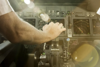 Pilots of Crashed Air India Boeing 787-8 Had 9,300 Hours of Flying Experience