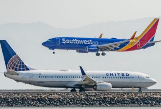 United and Alaska Airlines Abort Landings at SFO Due to Runway Incursion by Southwest 737