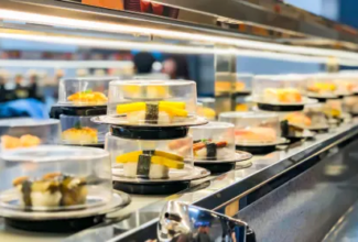 The basic etiquette for conveyor belt sushi eating