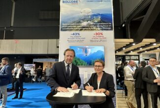 Bolloré Logistics Joins with FLYING WHALES