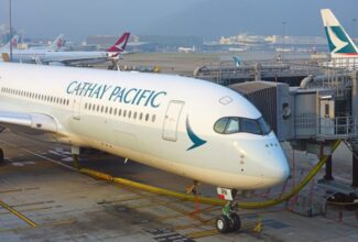 Cathay Pacific Expects Positive Financial Results in H1 2023, Aims for First Profitable Half-Year Since 2019