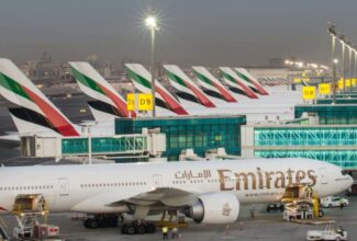 Emirates Plans to Order 100-150 Wide-Body Aircraft for Fleet Expansion