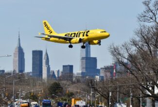 Frontier Airlines Acquires JetBlue's New York LaGuardia Slots and Gates from Spirit