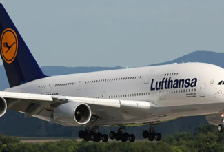 Lufthansa's 'Green Fares' Attract 200,000 Flyers in 100 Days