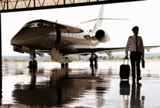 How Much Do Airline and Private Jet Pilots Make?