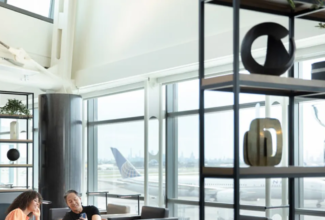 United Airlines Unveils Stylish New Club at Newark Terminal A