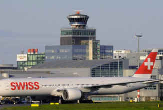 Bird Strike Prompts SWISS 777-300ER Jet to Safely Abort Takeoff at Chicago Airport, How Common Are They?