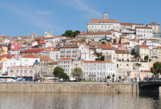 Americans Spur Record Tourist Numbers in Portugal