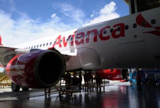 Avianca Airlines reconfigures interior of 104 Airbus A320s in under two years