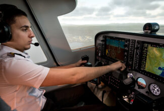 Azerbaijan Airlines Chooses Cessna Skyhawk Flight Simulator for Training