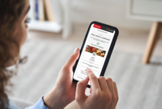 Emirates introduces onboard meal pre-ordering