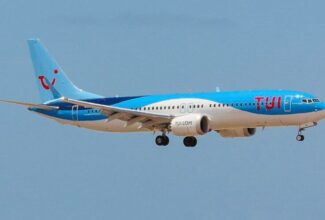 TUI Flight Makes Unplanned Stop in Tunisia to Deliver Aircraft Part