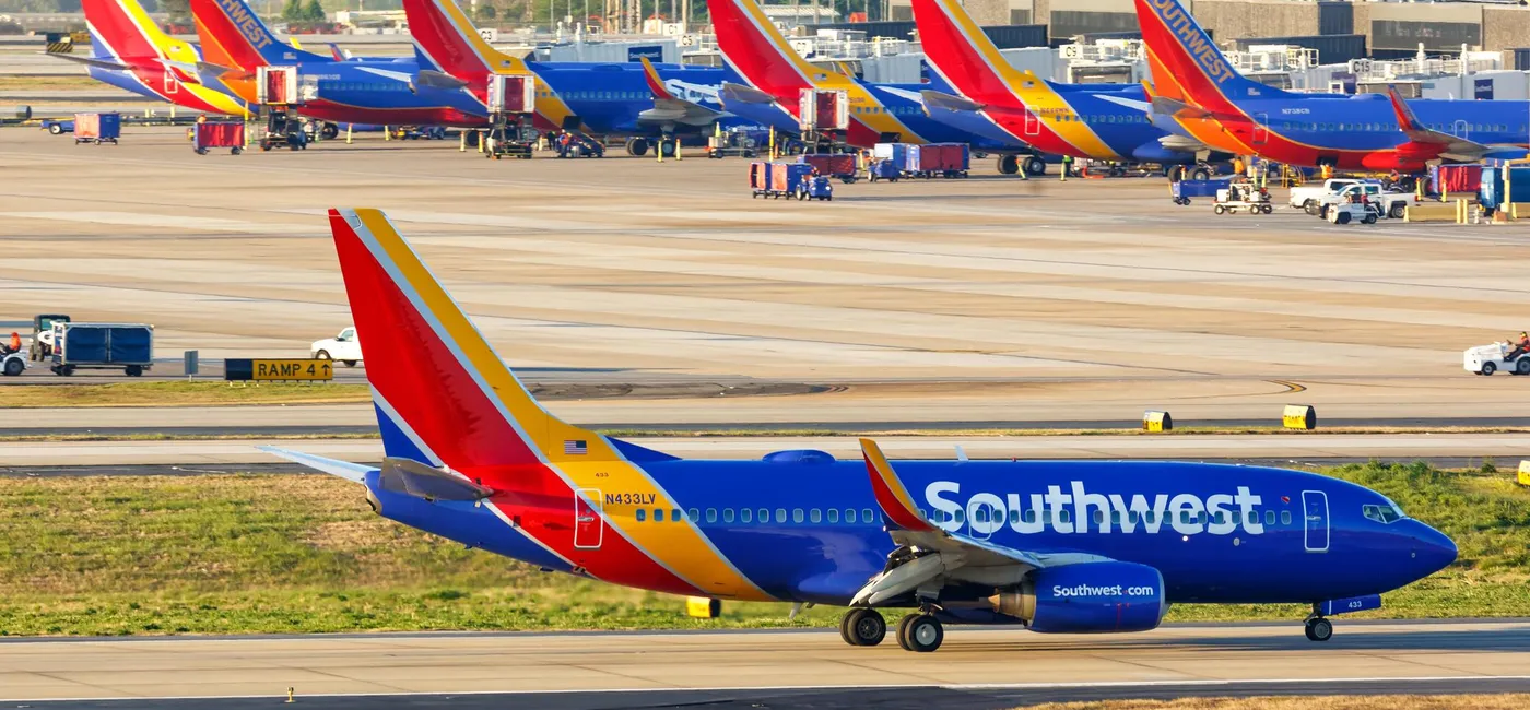 Exploring Southwest Airlines' Unique PointtoPoint Hub System and