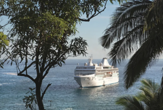 Final Call: Paul Gauguin Cruises' Exclusive Holiday Savings End in Hours!