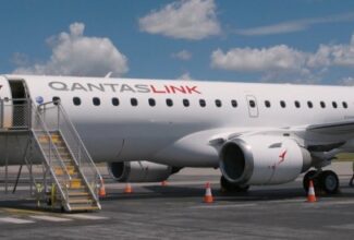 Qantas to Fully Exercise Options for Embraer E190s Amid Growing Aviation Demand